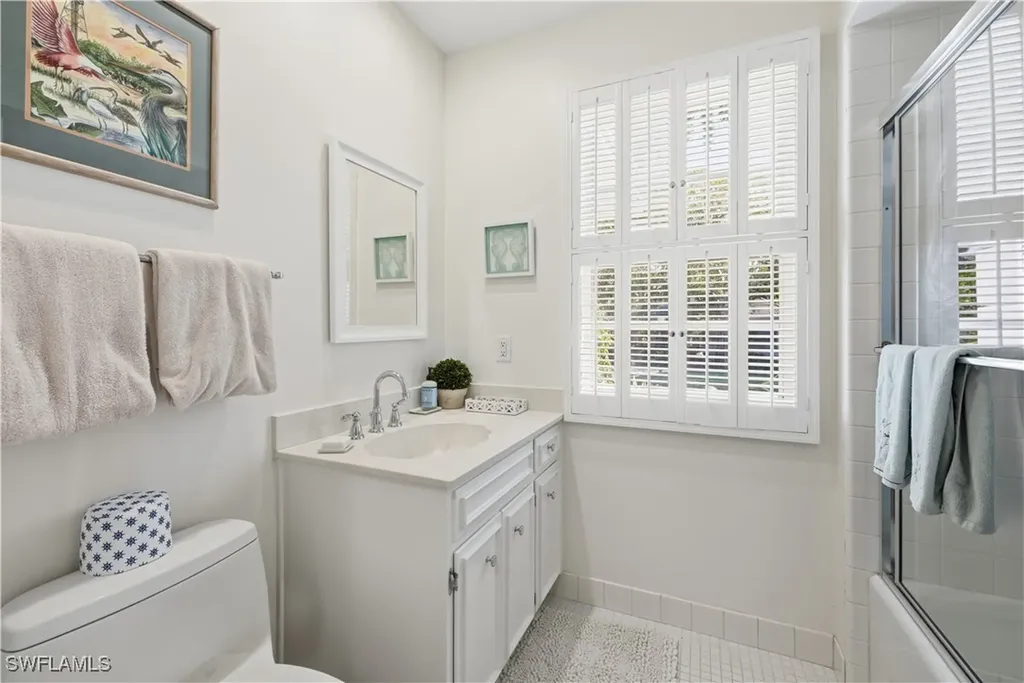 2700 Lantern Lane Naples FL 34102