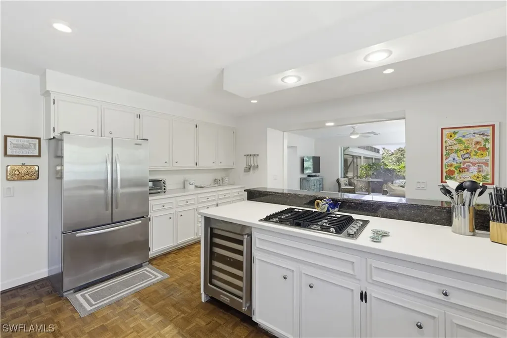 2700 Lantern Lane Naples FL 34102