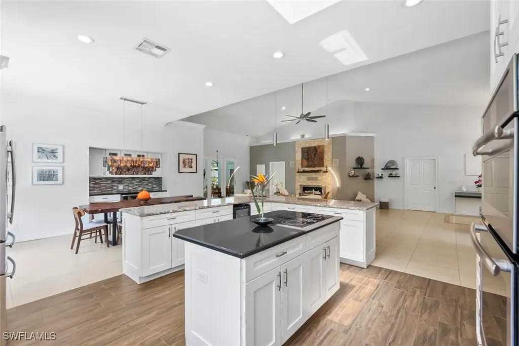5730 Golden Gate Parkway Naples FL 34116