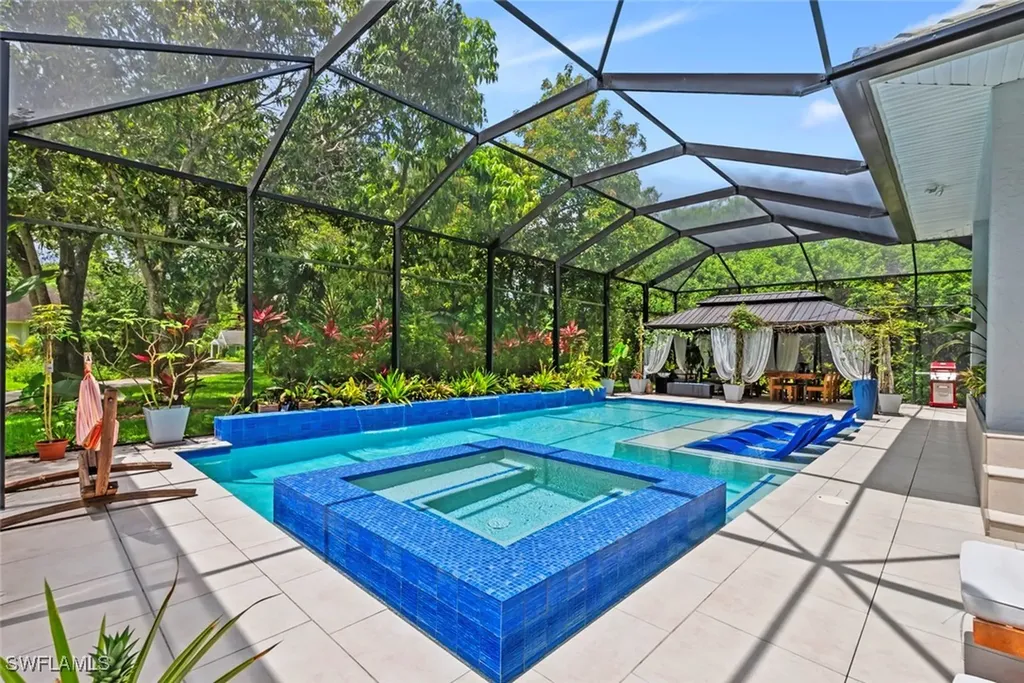 5730 Golden Gate Parkway Naples FL 34116