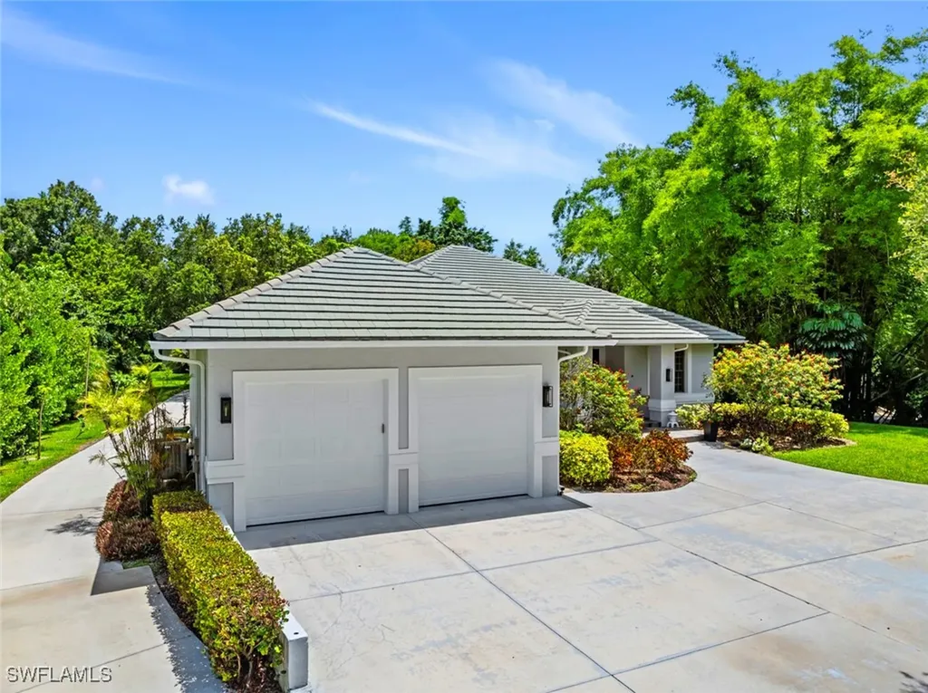5730 Golden Gate Parkway Naples FL 34116