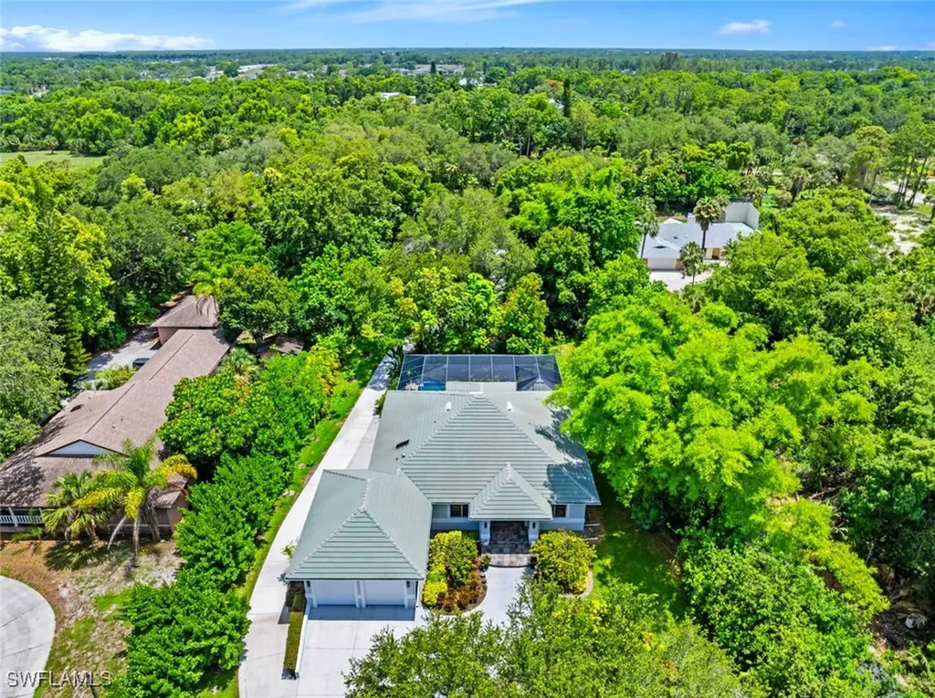 5730 Golden Gate Parkway Naples FL 34116