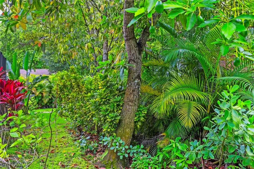 5730 Golden Gate Parkway Naples FL 34116