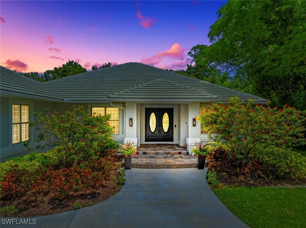 5730 Golden Gate Parkway Naples FL 34116