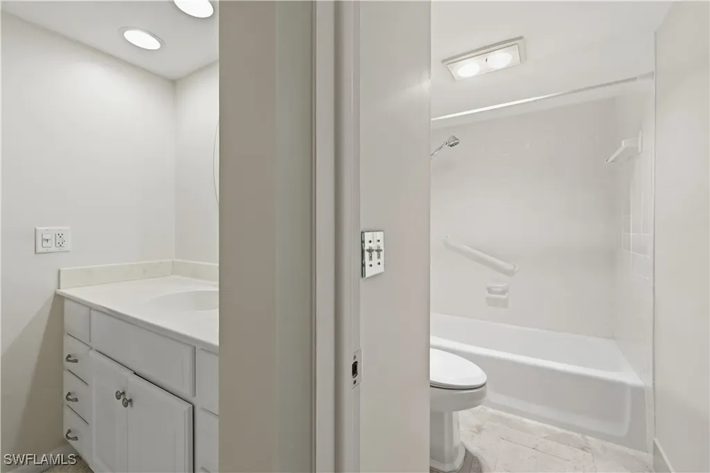 25804 Cockleshell Drive Bonita Springs FL 34135