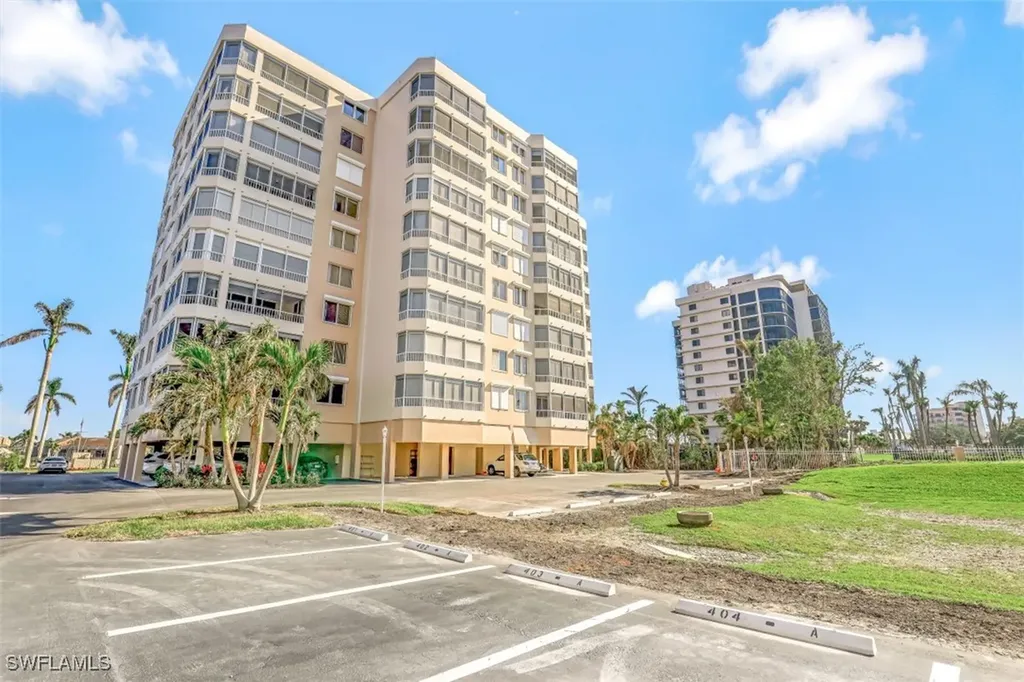 11116 Gulf Shore Drive Naples FL 34108