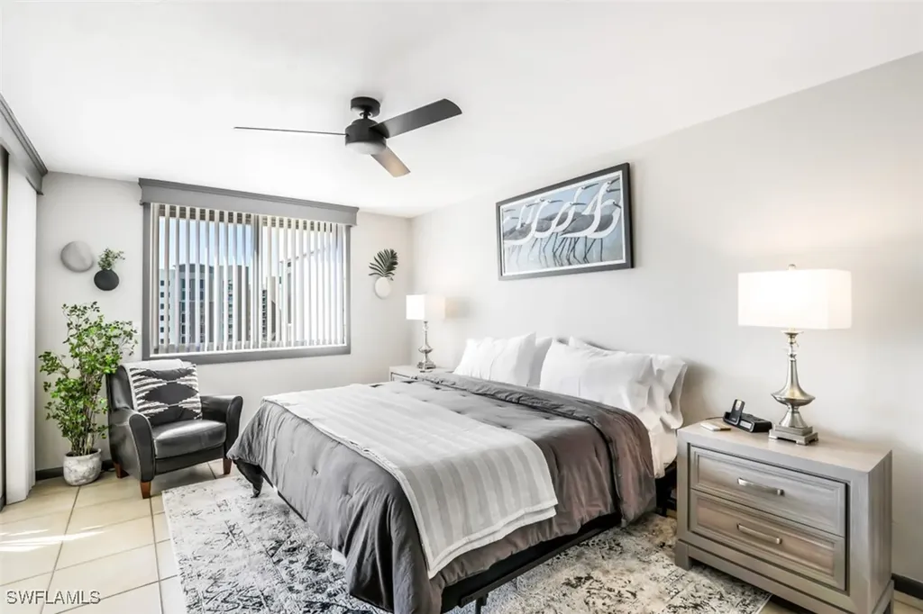 11116 Gulf Shore Drive Naples FL 34108