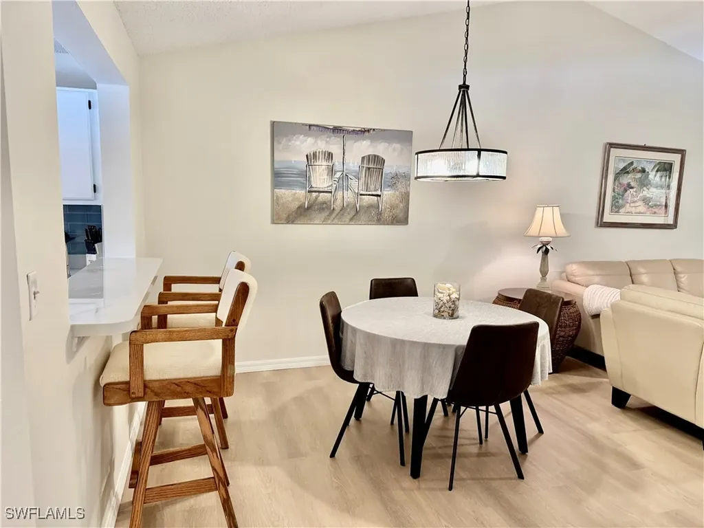 645 Squire Court Naples FL 34104