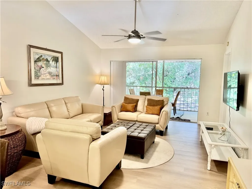 645 Squire Court Naples FL 34104