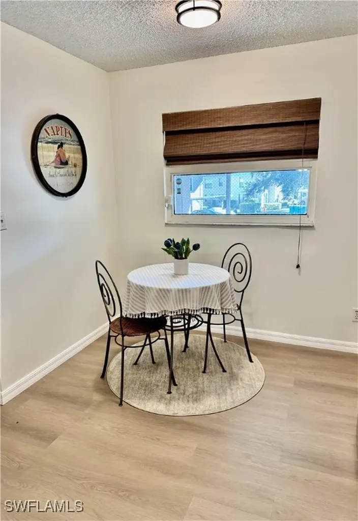 645 Squire Court Naples FL 34104