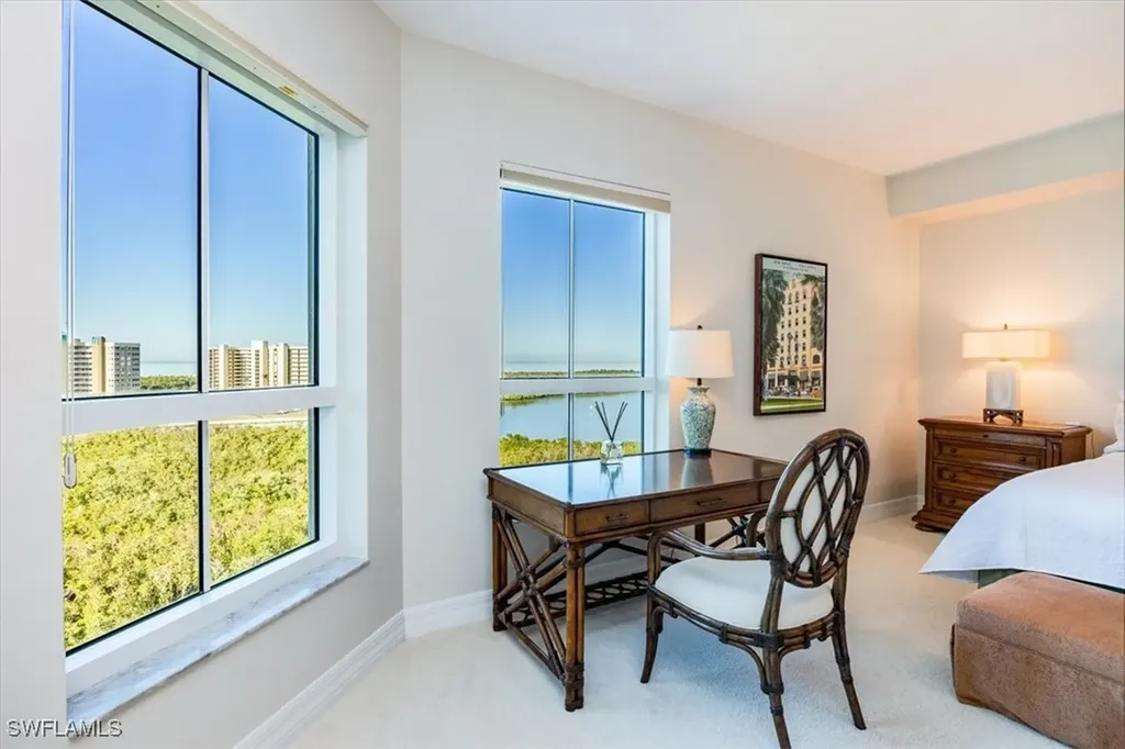 295 Grande Way Naples FL 34110