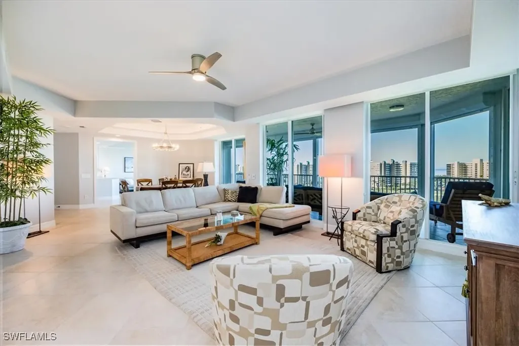 295 Grande Way Naples FL 34110