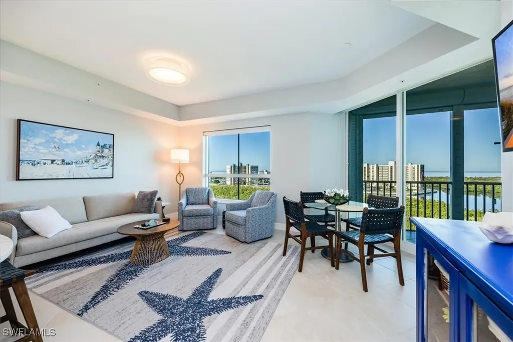 295 Grande Way Naples FL 34110