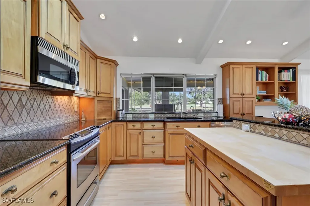 369 Hidden Valley Drive Naples FL 34113