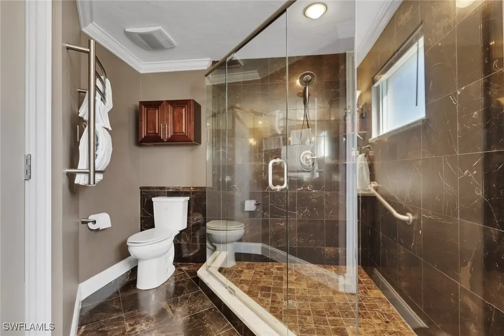 369 Hidden Valley Drive Naples FL 34113