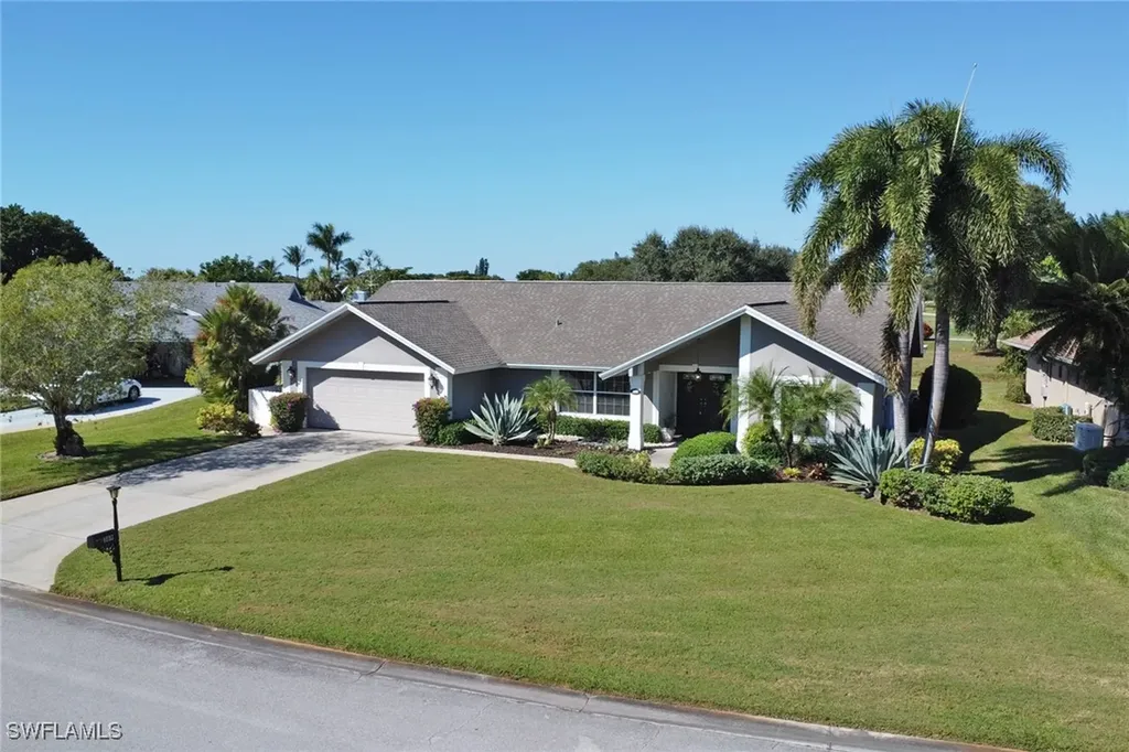 369 Hidden Valley Drive Naples FL 34113