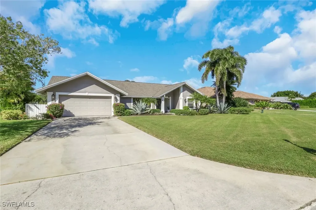 369 Hidden Valley Drive Naples FL 34113