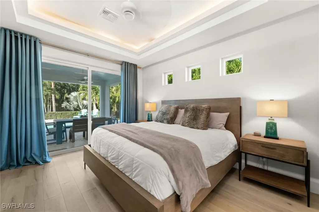 1963 Bethany Place Naples FL 34109