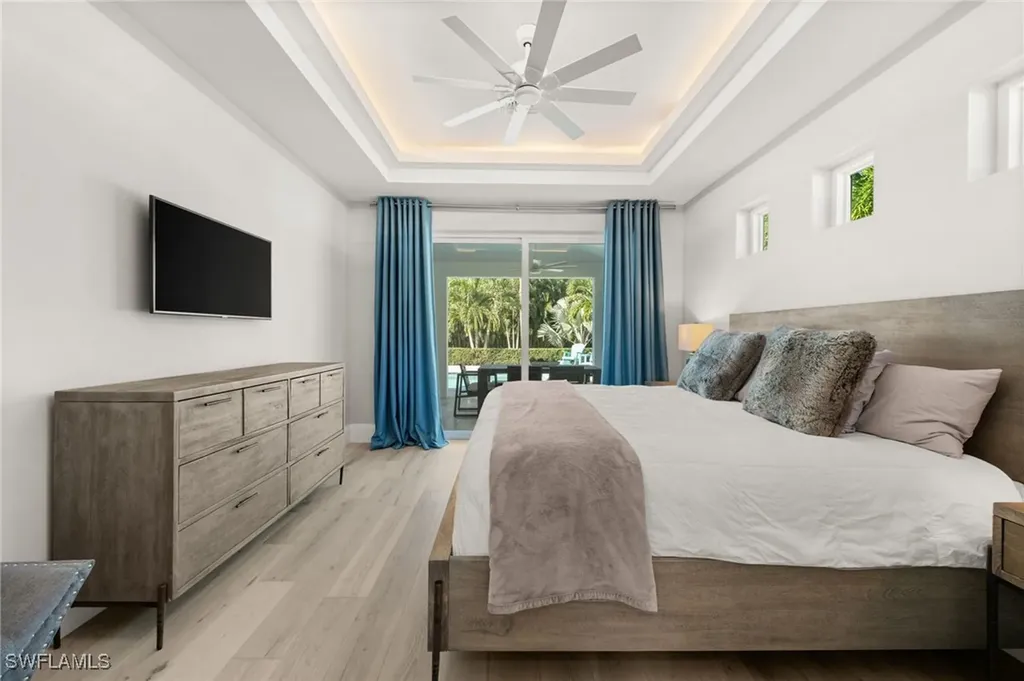 1963 Bethany Place Naples FL 34109