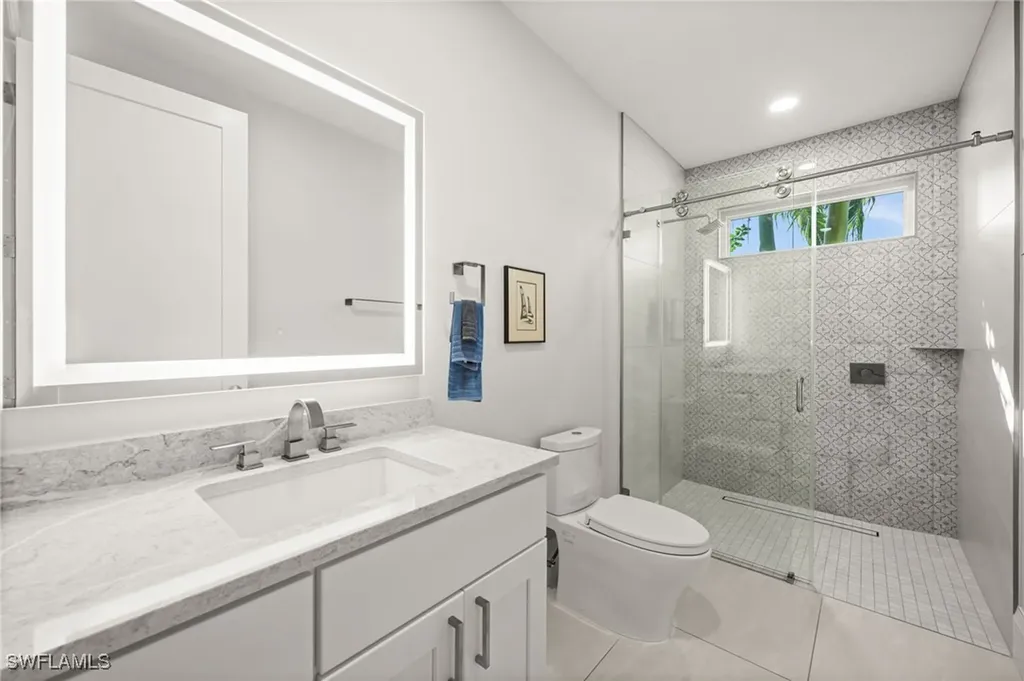 1963 Bethany Place Naples FL 34109