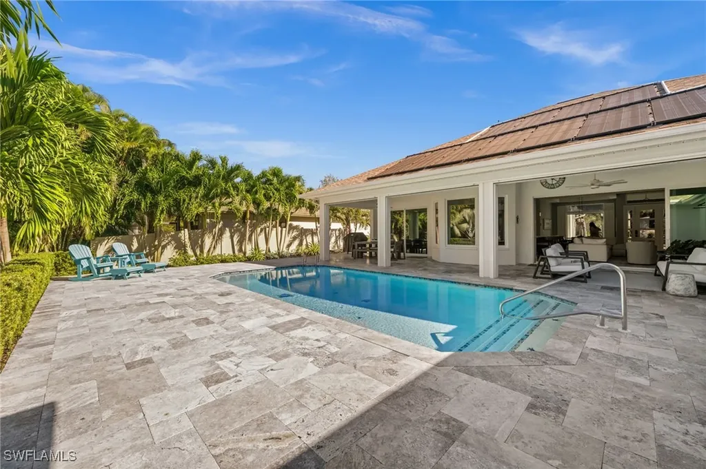 1963 Bethany Place Naples FL 34109