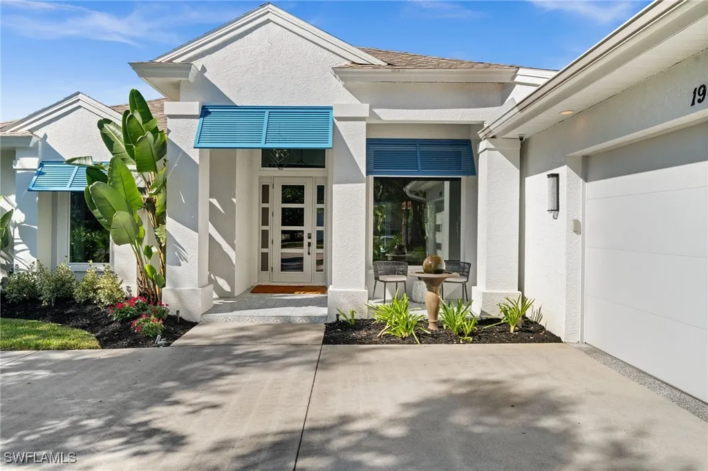1963 Bethany Place Naples FL 34109