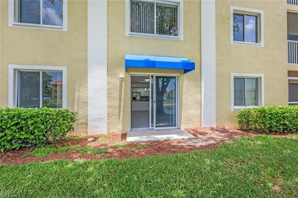 8244 Key Royal Circle Naples FL 34119