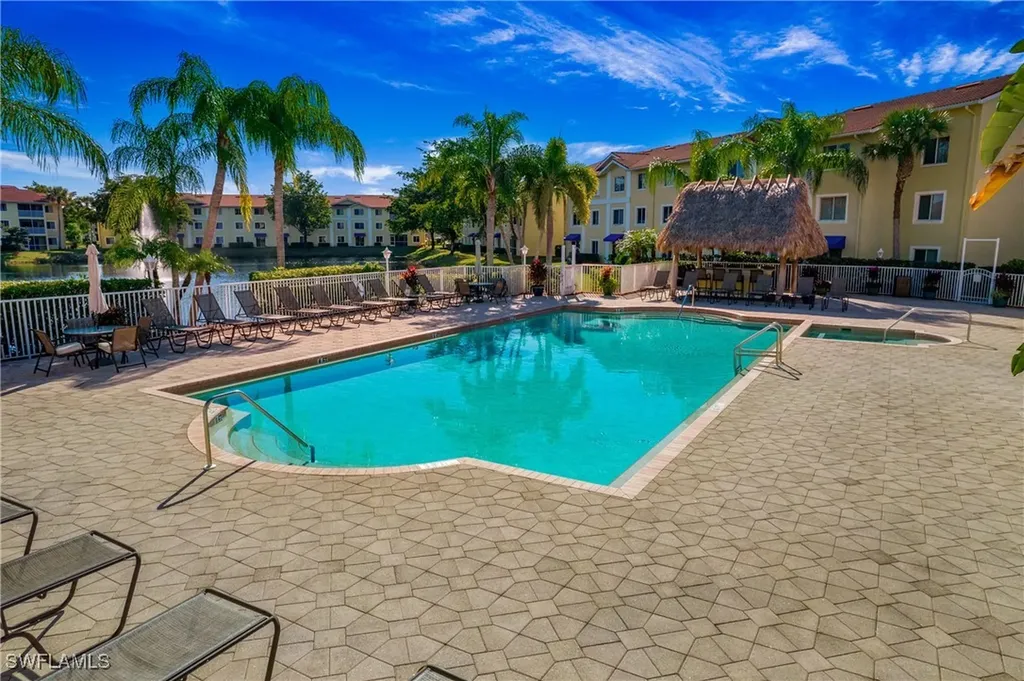 8244 Key Royal Circle Naples FL 34119