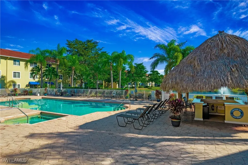 8244 Key Royal Circle Naples FL 34119