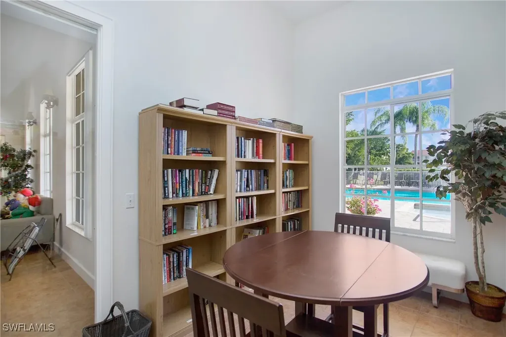 8244 Key Royal Circle Naples FL 34119