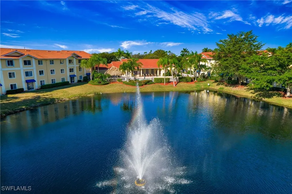 8244 Key Royal Circle Naples FL 34119