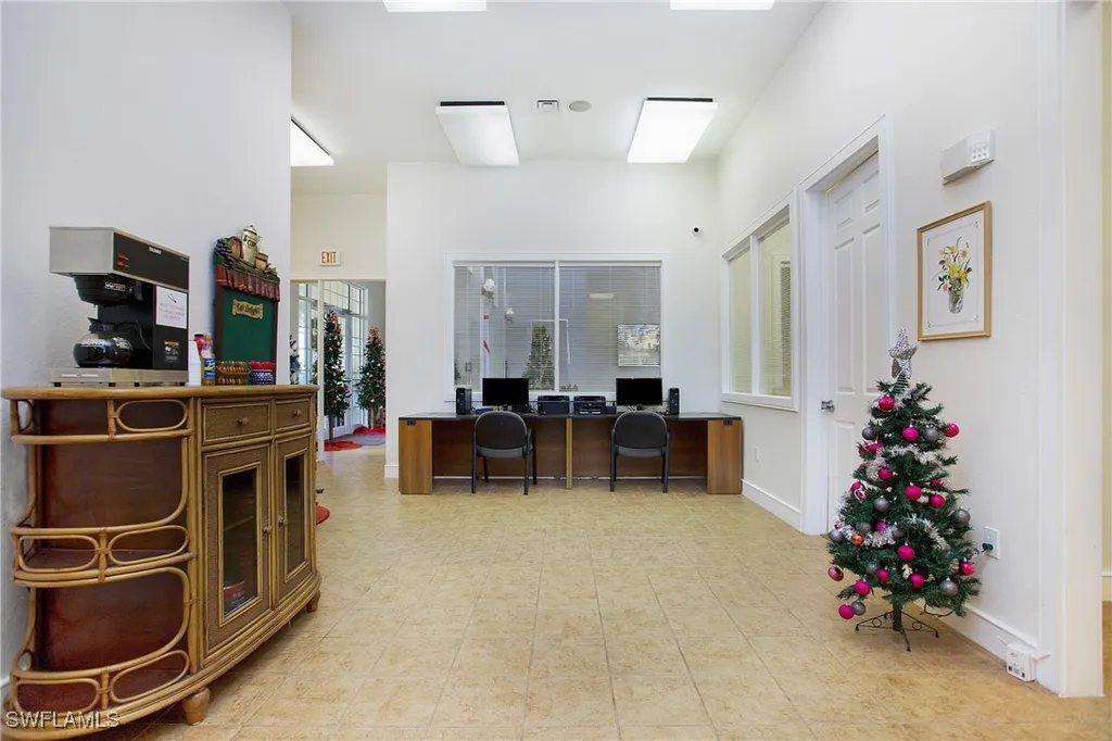 8244 Key Royal Circle Naples FL 34119
