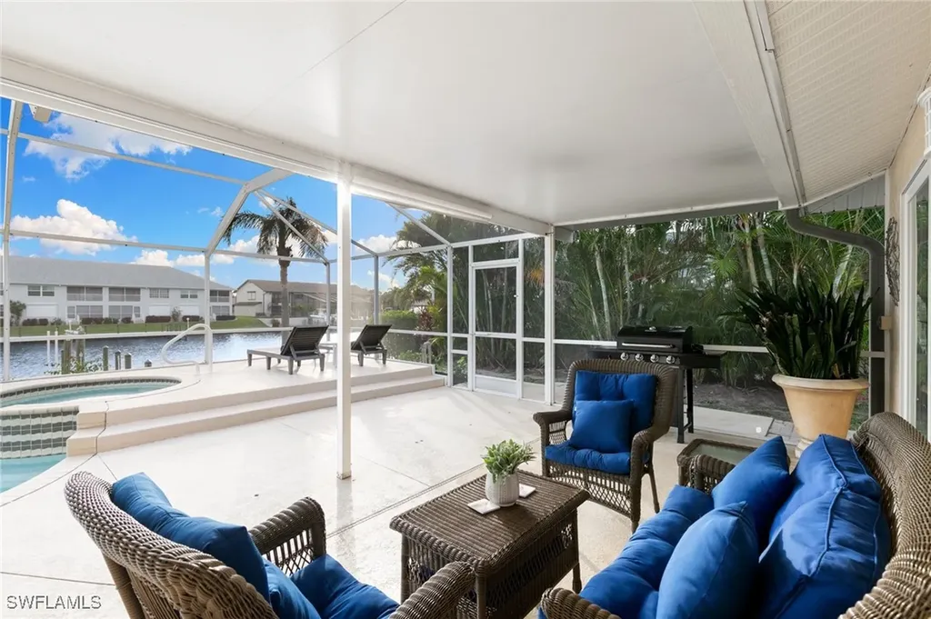 3830 SE 12th Avenue Cape Coral FL 33904