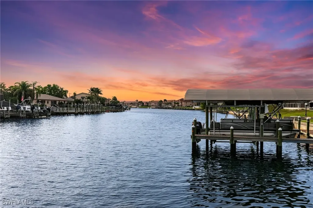 3830 SE 12th Avenue Cape Coral FL 33904