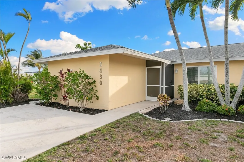 3830 SE 12th Avenue Cape Coral FL 33904