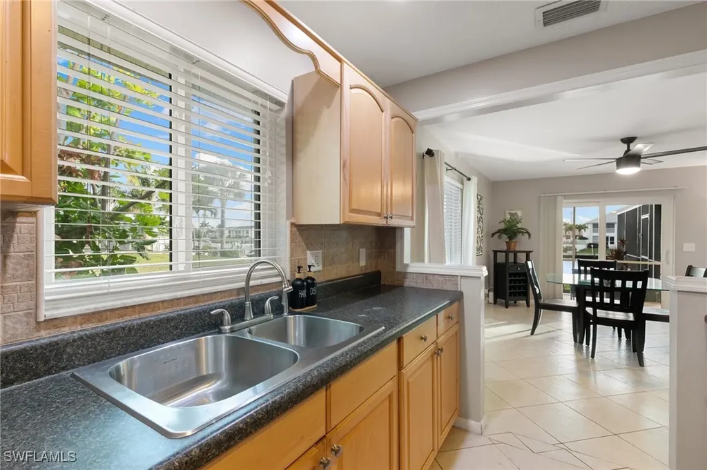 3830 SE 12th Avenue Cape Coral FL 33904