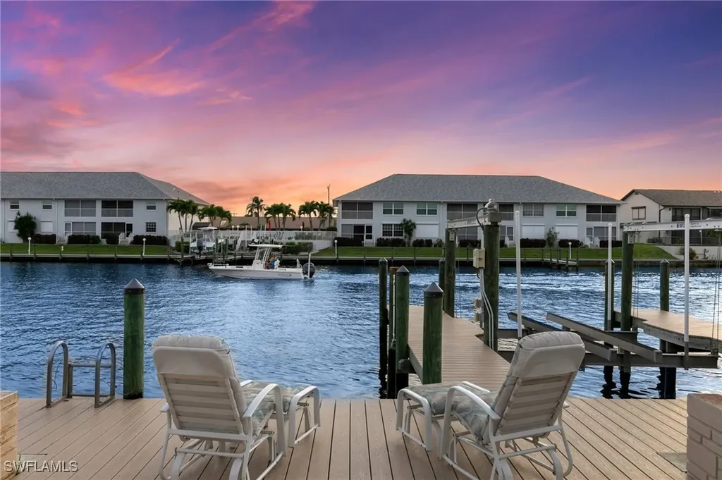 3830 SE 12th Avenue Cape Coral FL 33904