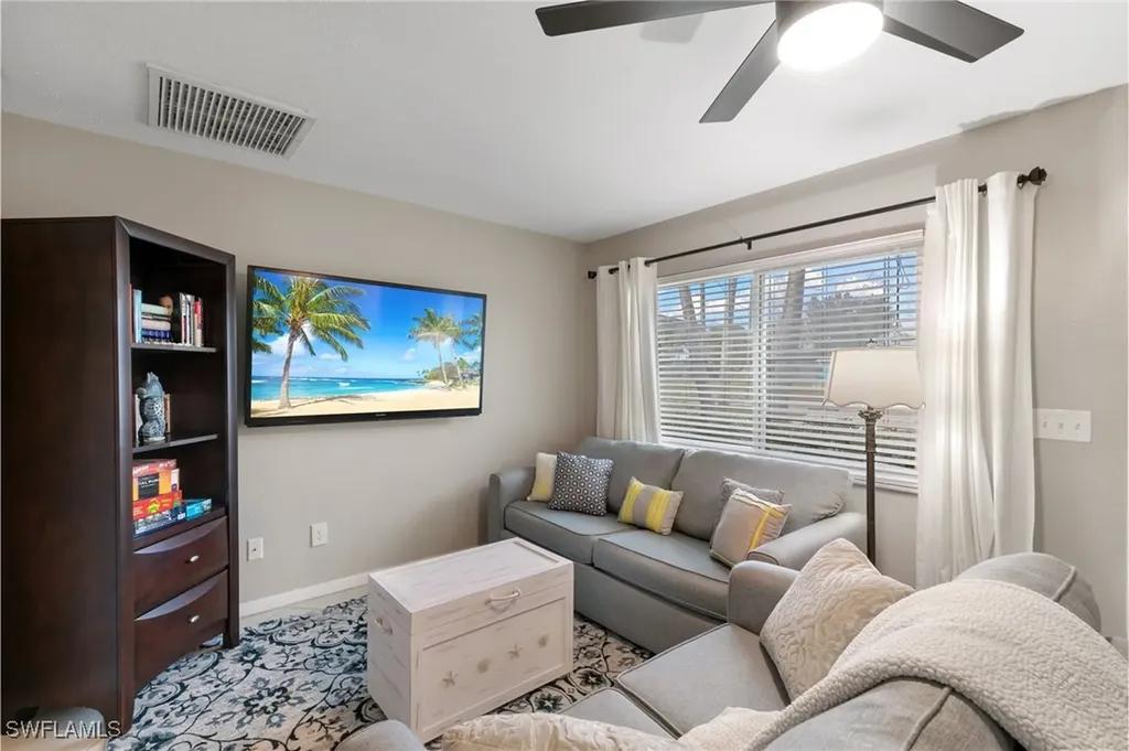 3830 SE 12th Avenue Cape Coral FL 33904