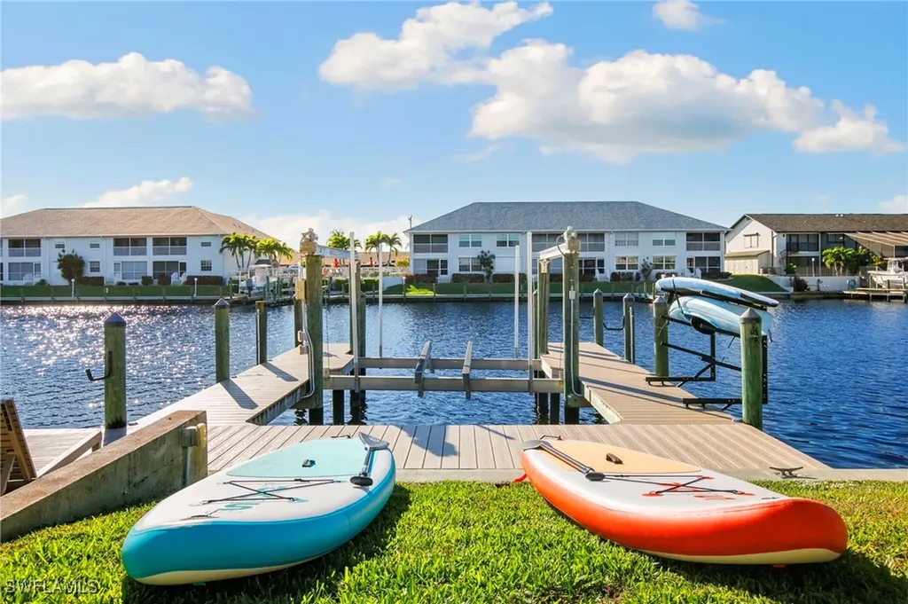 3830 SE 12th Avenue Cape Coral FL 33904