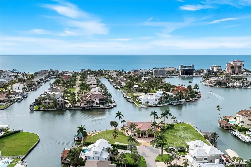 368 Germain Avenue Naples FL 34108