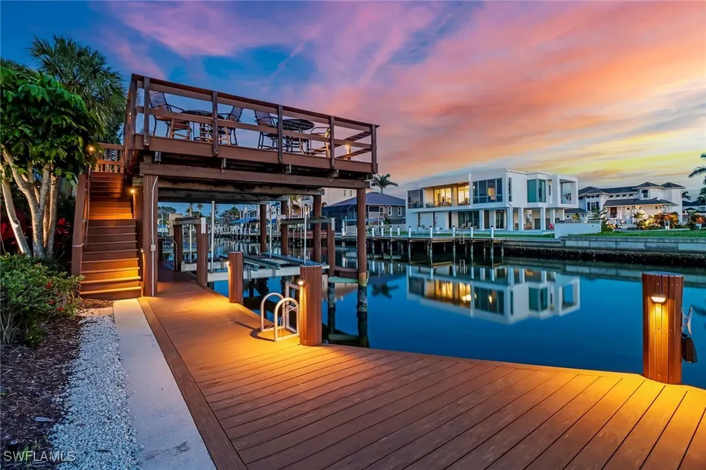 368 Germain Avenue Naples FL 34108