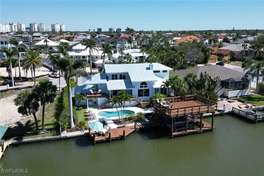 368 Germain Avenue Naples FL 34108