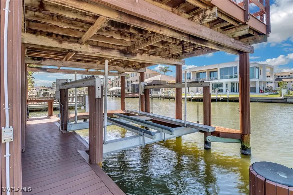 368 Germain Avenue Naples FL 34108