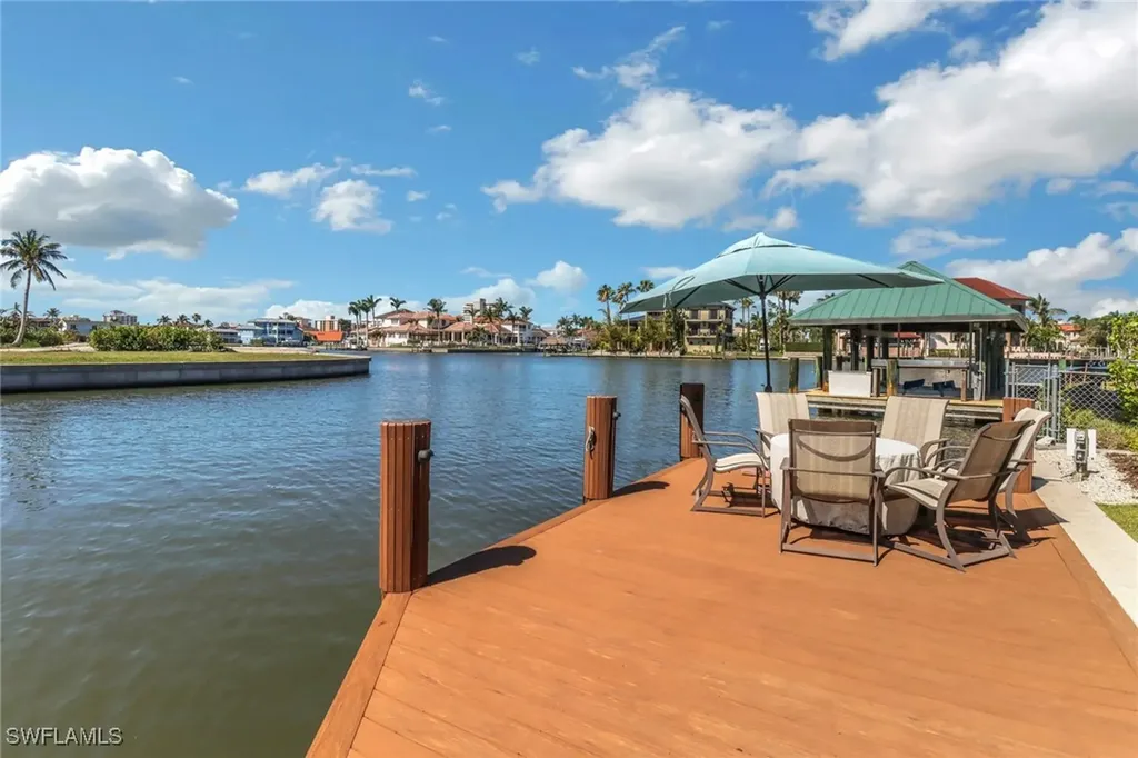 368 Germain Avenue Naples FL 34108