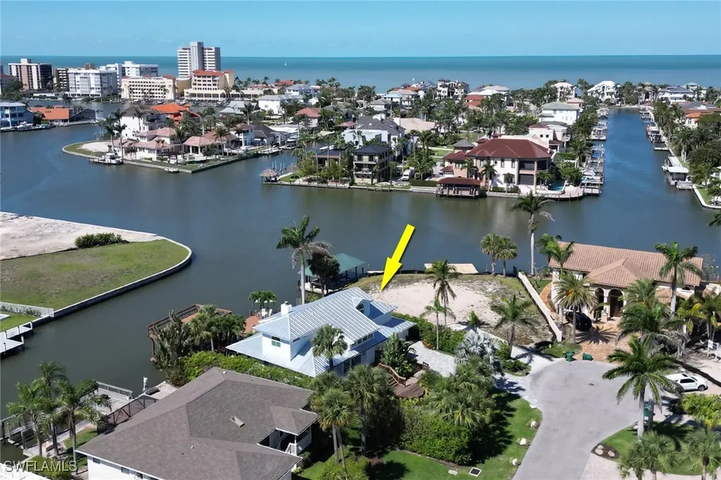 368 Germain Avenue Naples FL 34108