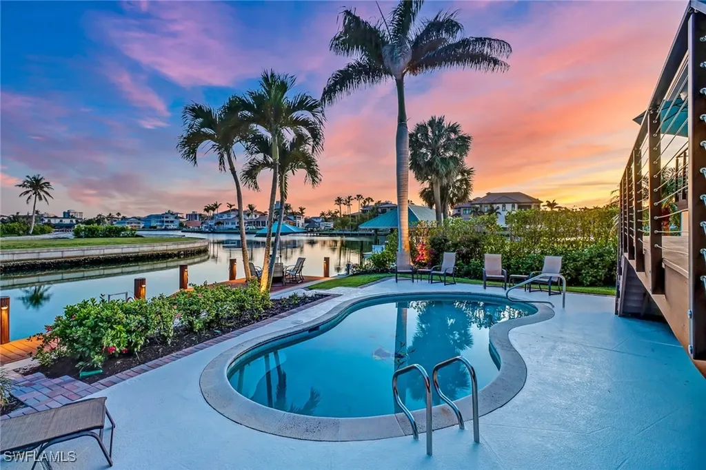 368 Germain Avenue Naples FL 34108