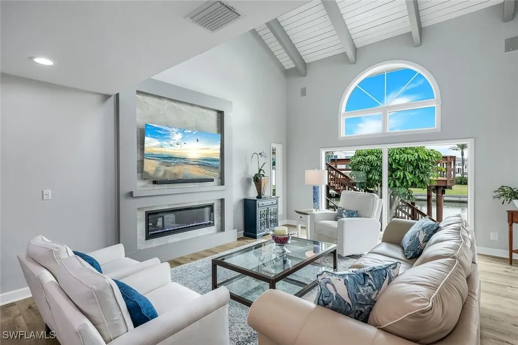 368 Germain Avenue Naples FL 34108