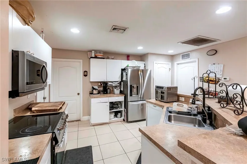 2900 8th Street Southwest Lehigh Acres FL 33976