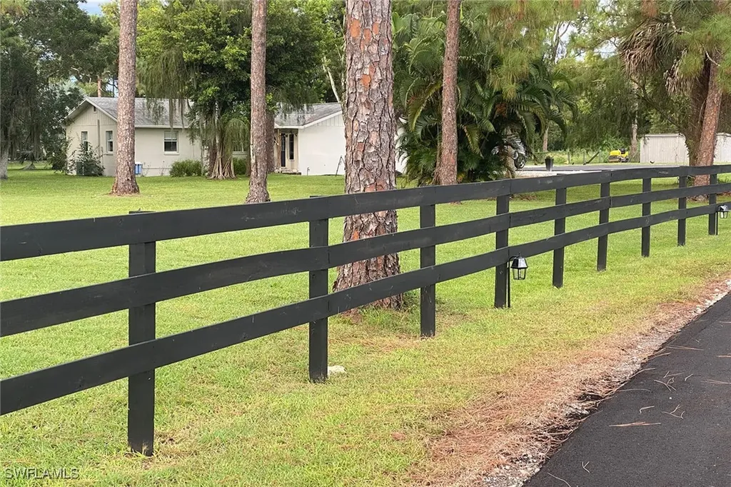 971 San Marcos Boulevard Naples FL 34104