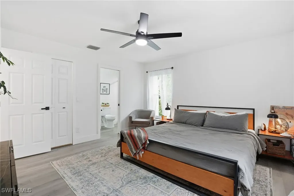 1094 13th Street SW Naples FL 34117